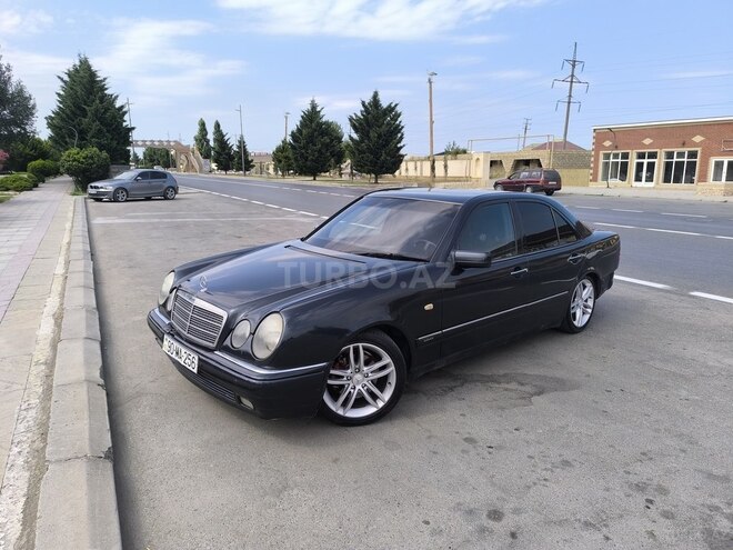 Mercedes E 200 1998, 121,212 km - 2.0 l - Xaçmaz