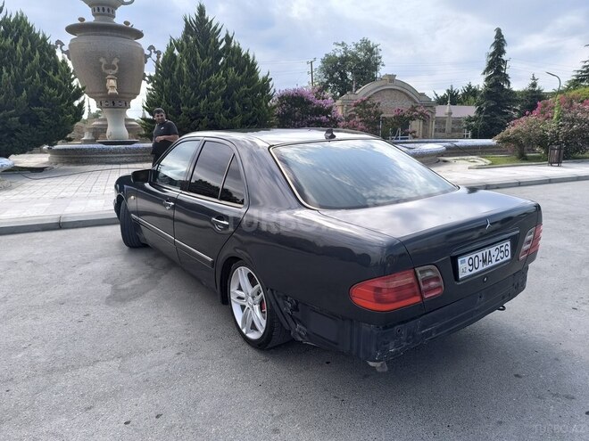 Mercedes E 200 1998, 121,212 km - 2.0 l - Xaçmaz