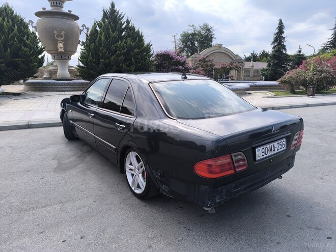 Mercedes E 200 1998, 121,212 km - 2.0 l - Xaçmaz