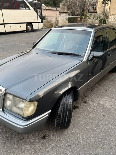 Mercedes E 250 1993, 400,000 km - 2.5 л - Bakı