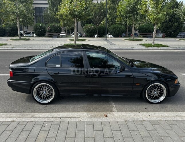 BMW 528 2000, 375,000 km - 2.8 л - Bakı