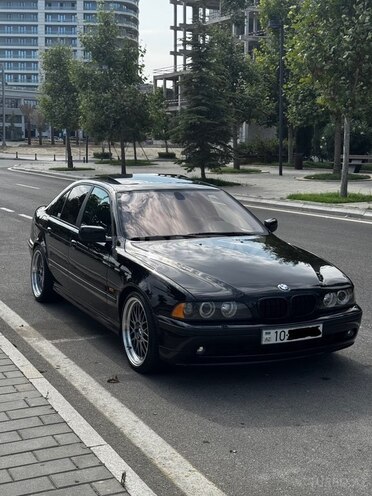 BMW 528 2000, 375,000 km - 2.8 л - Bakı