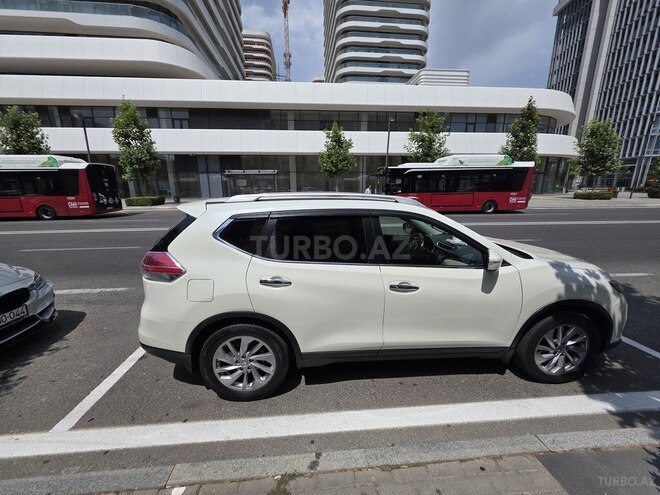 Nissan X-Trail 2014, 114,000 km - 2.5 l - Bakı