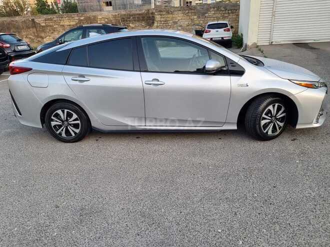 Toyota Prius PHV 2018, 125,000 km - 1.8 l - Bakı