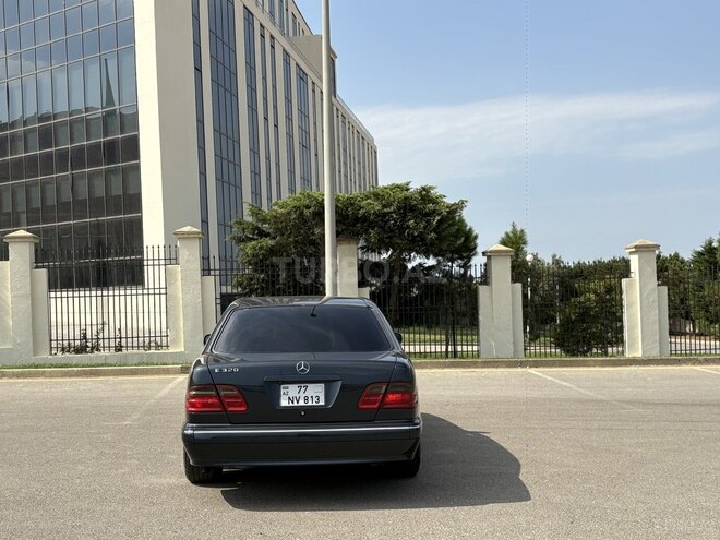 Mercedes E 320 2000, 314,000 km - 3.2 l - Bakı