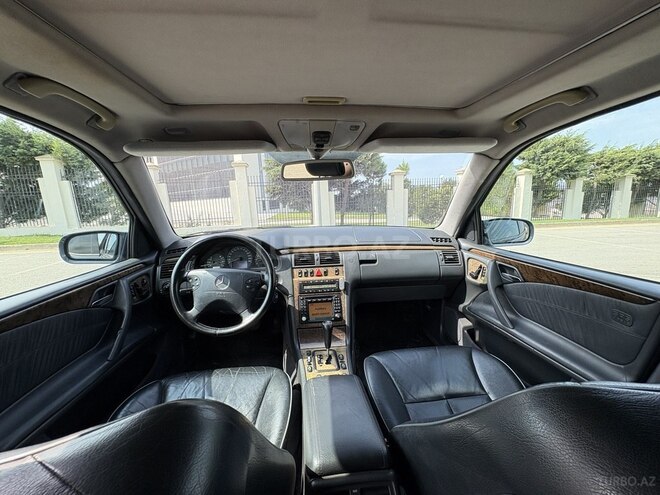 Mercedes E 320 2000, 314,000 km - 3.2 l - Bakı