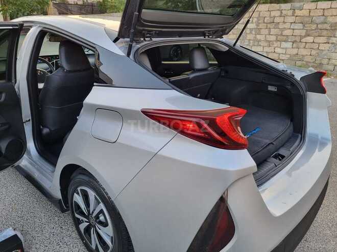 Toyota Prius PHV 2018, 125,000 km - 1.8 l - Bakı