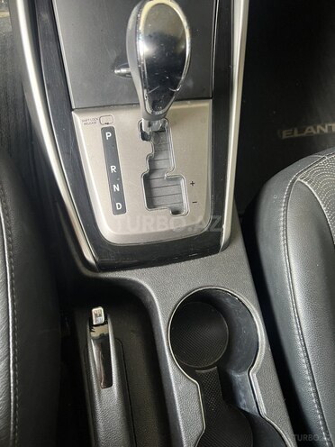 Hyundai Elantra 2013, 209,957 km - 1.8 l - Bakı