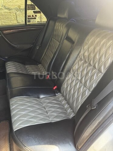 Mercedes C 180 1997, 263,000 km - 1.8 л - Bakı
