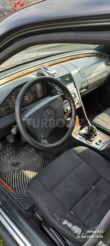 Mercedes C 200 1997, 359,420 km - 2.0 л - Balakən