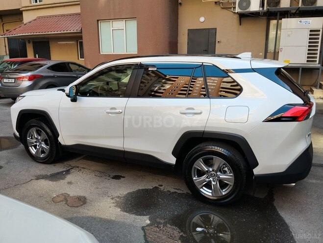 Toyota RAV4 2024, 15,000 km - 2.5 l - Bakı