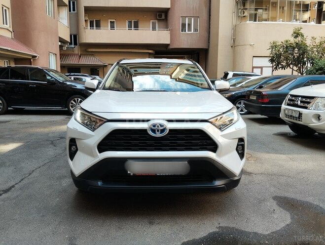 Toyota RAV4 2024, 15,000 km - 2.5 l - Bakı