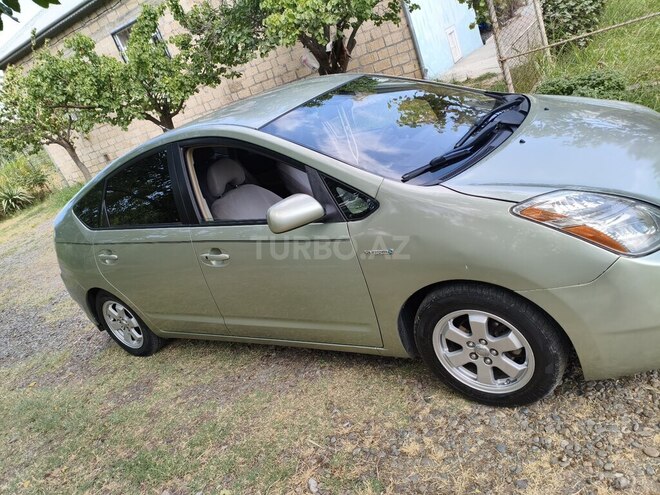 Toyota Prius 2008, 408,773 km - 1.5 l - Mingəçevir