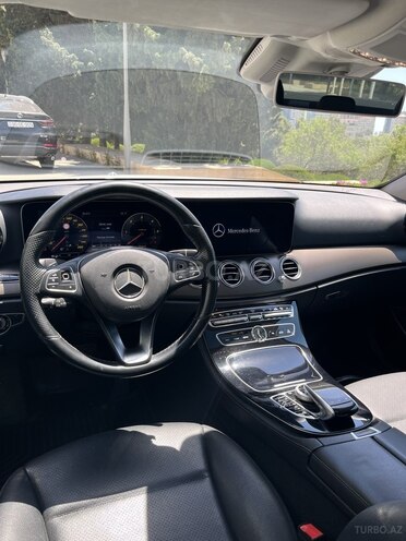 Mercedes E 220 d 2016, 251,000 km - 2.0 l - Bakı