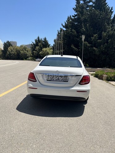 Mercedes E 220 d 2016, 251,000 km - 2.0 l - Bakı
