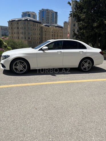 Mercedes E 220 d 2016, 251,000 km - 2.0 l - Bakı