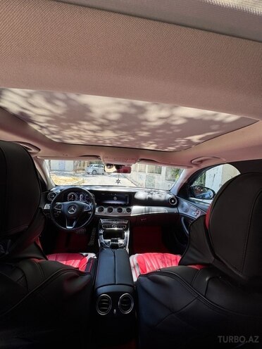 Mercedes E 220 d 2017, 328,500 km - 2.0 l - Bakı