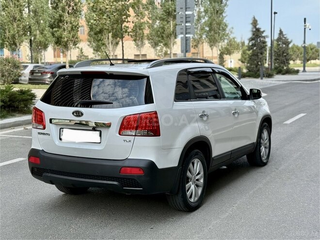 Kia Sorento 2011, 225,000 km - 2.0 l - Bakı
