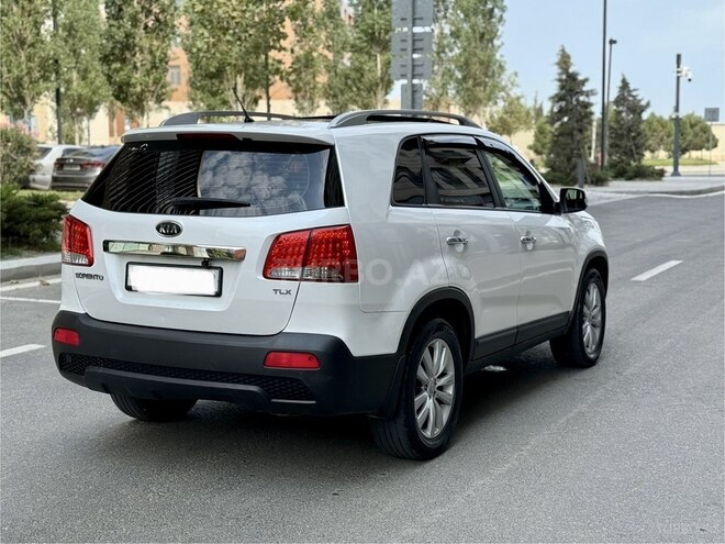 Kia Sorento 2011, 225,000 km - 2.0 l - Bakı