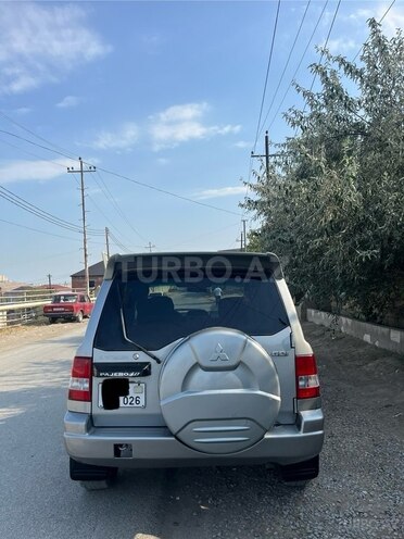 Mitsubishi Pajero io 1999, 233,463 km - 1.8 l - Bakı