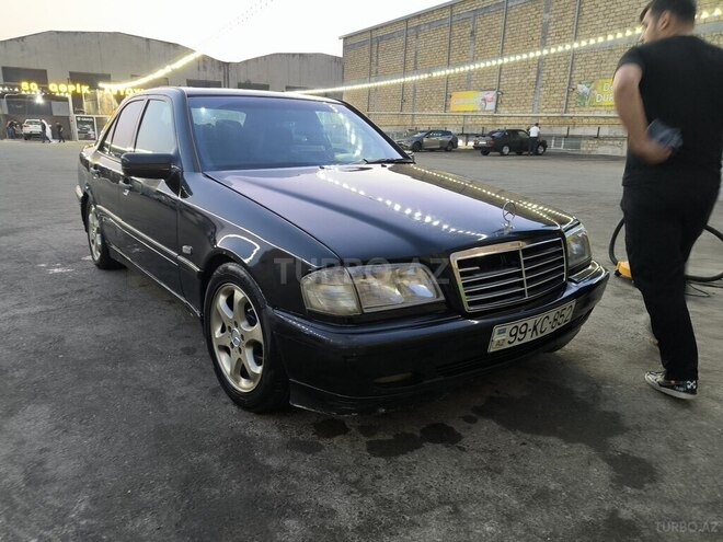 Mercedes C 180 1997, 467,000 km - 2.0 l - Bakı