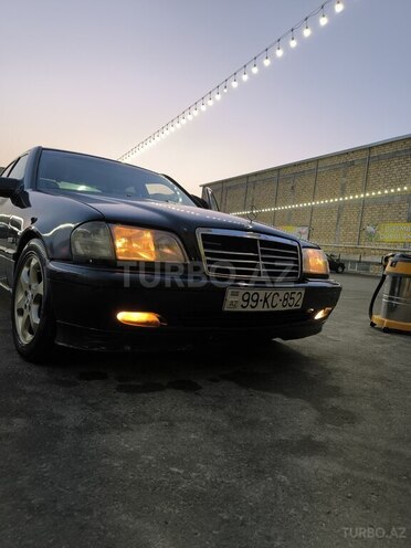 Mercedes C 180 1997, 467,000 km - 2.0 l - Bakı