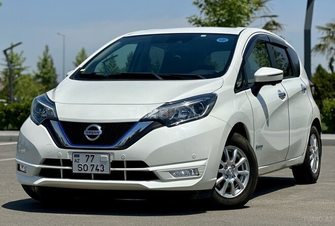Nissan Note 2018, 65,000 km - 1.2 l - Bakı