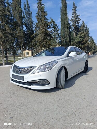 Hyundai Grandeur 2015, 260,000 km - 2.2 l - Bakı