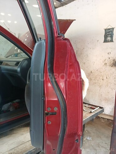 Rover  1998, 275,905 km - 1.6 l - Masallı