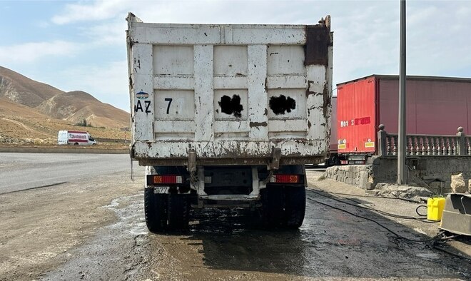 HOWO Sinotruk 2011, 270,000 km - 9.7 l - Bakı
