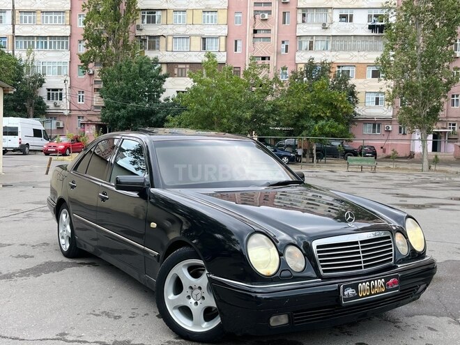Mercedes E 240 1999, 320,000 km - 2.4 l - Sumqayıt
