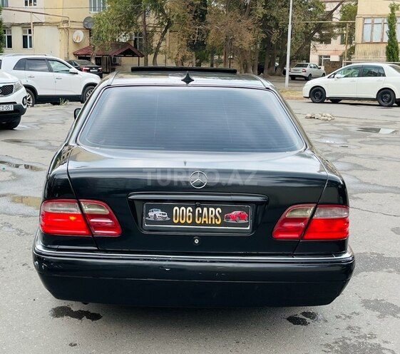 Mercedes E 240 1999, 320,000 km - 2.4 l - Sumqayıt