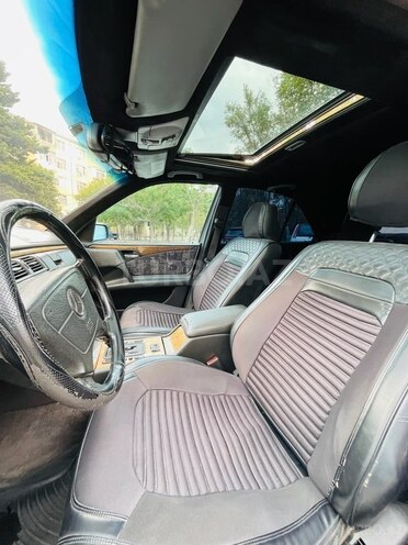 Mercedes E 240 1999, 320,000 km - 2.4 l - Sumqayıt