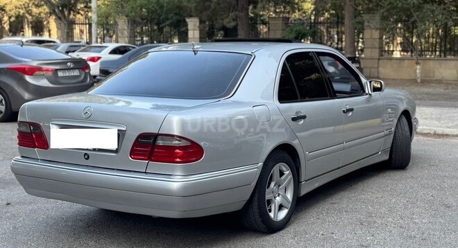 Mercedes E 230 1995, 220,000 km - 2.3 l - Şirvan