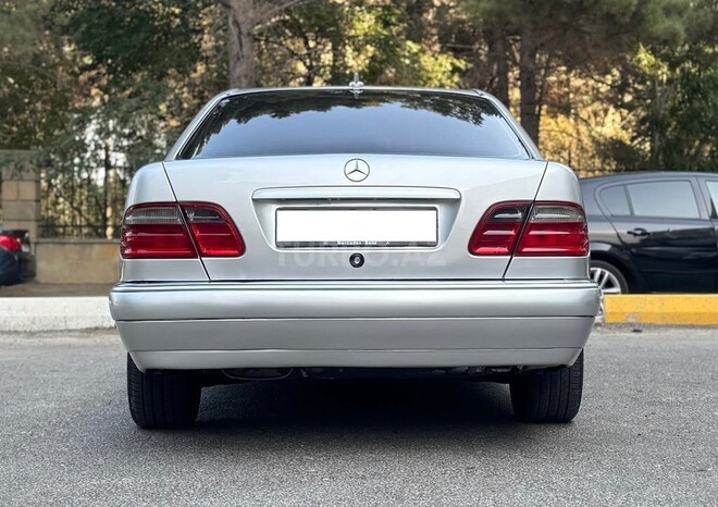 Mercedes E 230 1995, 220,000 km - 2.3 l - Şirvan