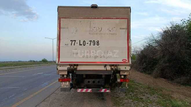 Mercedes Axor 1824 2012, 875,444 km - 6.4 l - Bakı