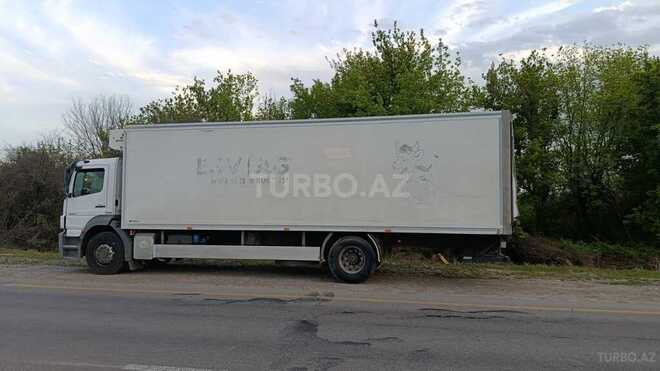 Mercedes Axor 1824 2012, 875,444 km - 6.4 l - Bakı