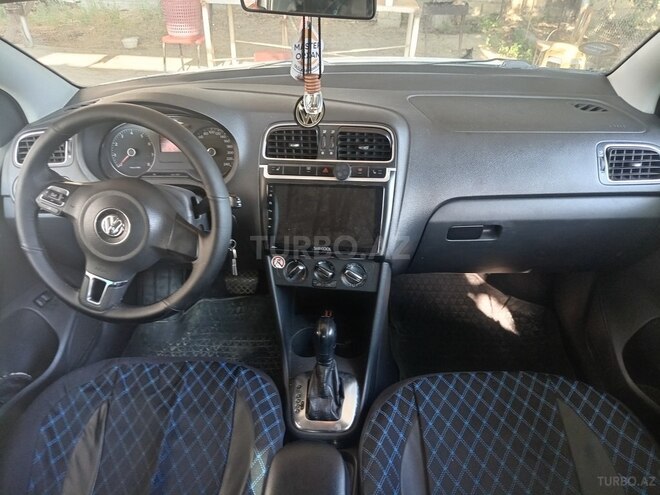 Volkswagen Polo 2012, 245,000 km - 1.6 l - Bakı