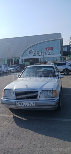 Mercedes E 250 1994, 516,000 km - 2.5 l - Bakı