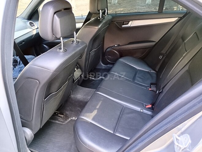 Mercedes C 250 2011, 325,000 km - 1.8 l - Bakı