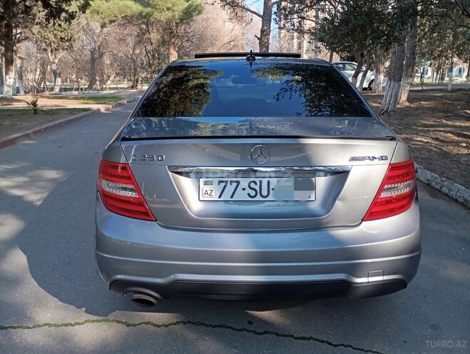 Mercedes C 250 2011, 325,000 km - 1.8 l - Bakı