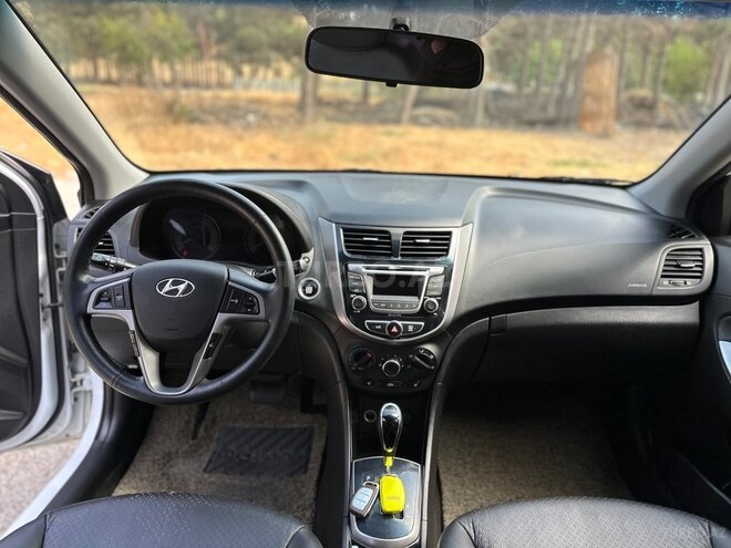 Hyundai Accent 2016, 114,000 km - 1.4 l - Bakı