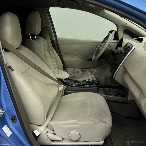 Nissan Leaf 2011, 112,000 km - 0.0 l - Sumqayıt