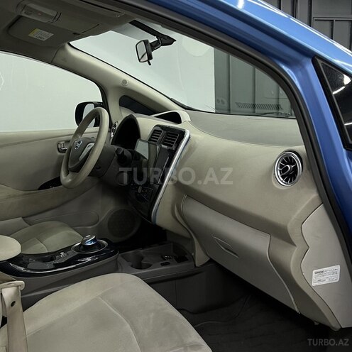 Nissan Leaf 2011, 112,000 km - 0.0 l - Sumqayıt