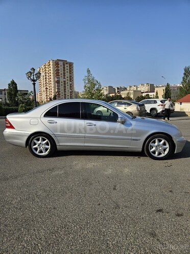 Mercedes C 240 2000, 434,800 km - 2.6 l - Bakı