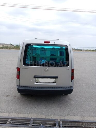 Opel Combo 2007, 285,774 km - 1.3 l - Quba