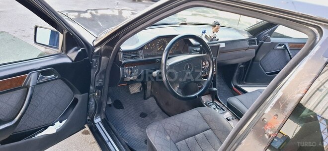 Mercedes E 220 1995, 688,315 km - 2.2 l - Bakı