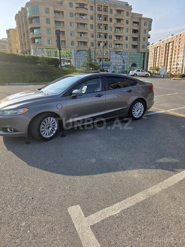 Ford Fusion (North America) 2015, 224,000 km - 2.0 l - Bakı