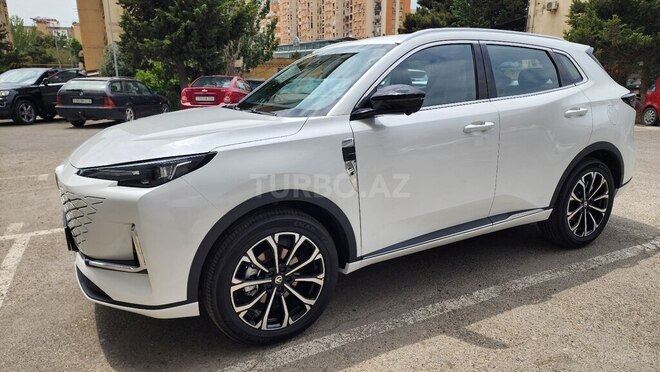 Changan CS 55 Plus 2025, 0 km - 1.5 l - Bakı