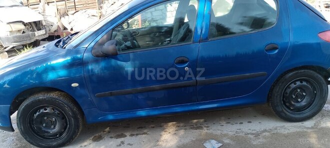 Peugeot 206 2008, 200,000 km - 1.4 l - Bakı